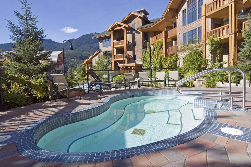 First Tracks Lodge Whistler Zewnętrze zdjęcie