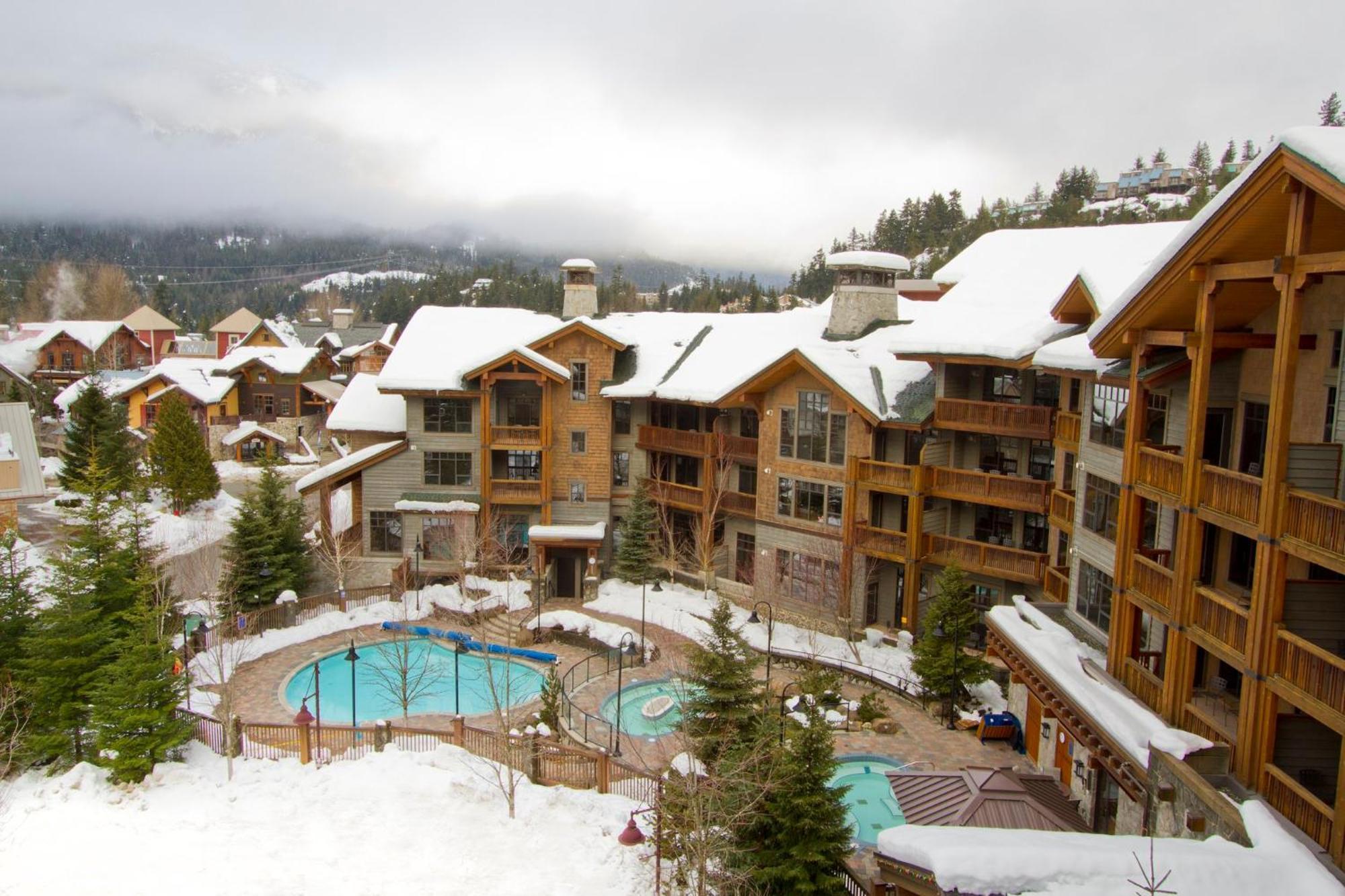 First Tracks Lodge Whistler Zewnętrze zdjęcie