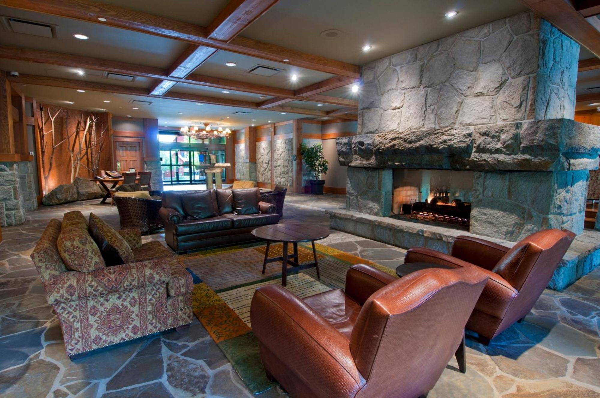 First Tracks Lodge Whistler Zewnętrze zdjęcie